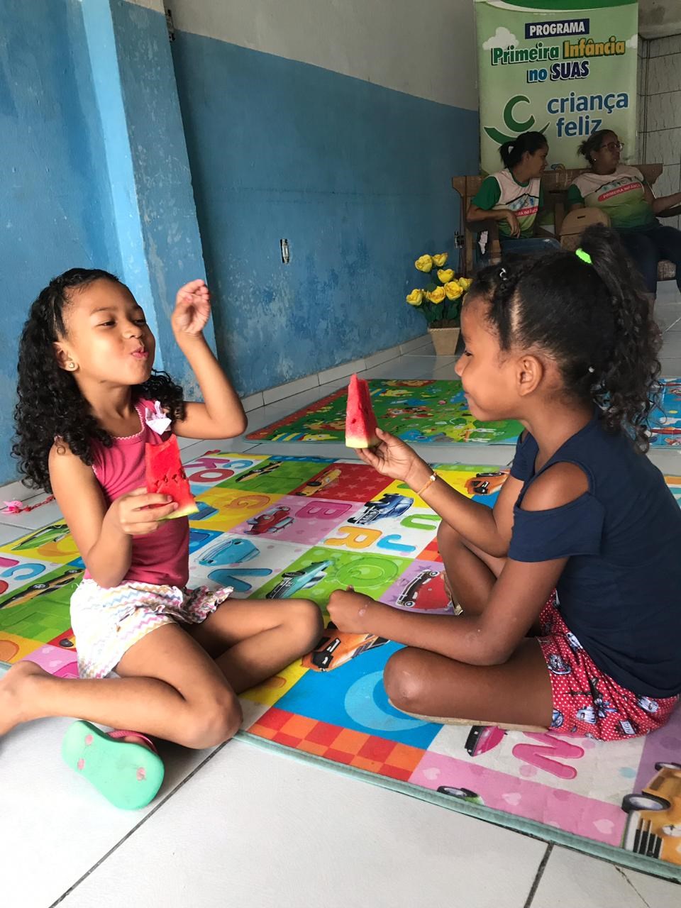 Camacã: Famílias do Projeto Criança Feliz se reúnem em café da manhã em Leoventura